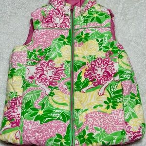 Lilly Pulitzer Kids Reversible Puffer Vest – Pink Palm Tree & Jungle Floral EUC